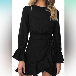 Women’s long sleeve black dress